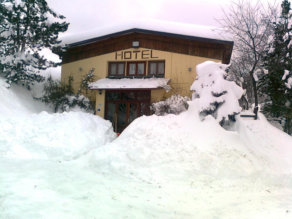 La Panoramica 89 Hotel Pescasseroli Exterior foto